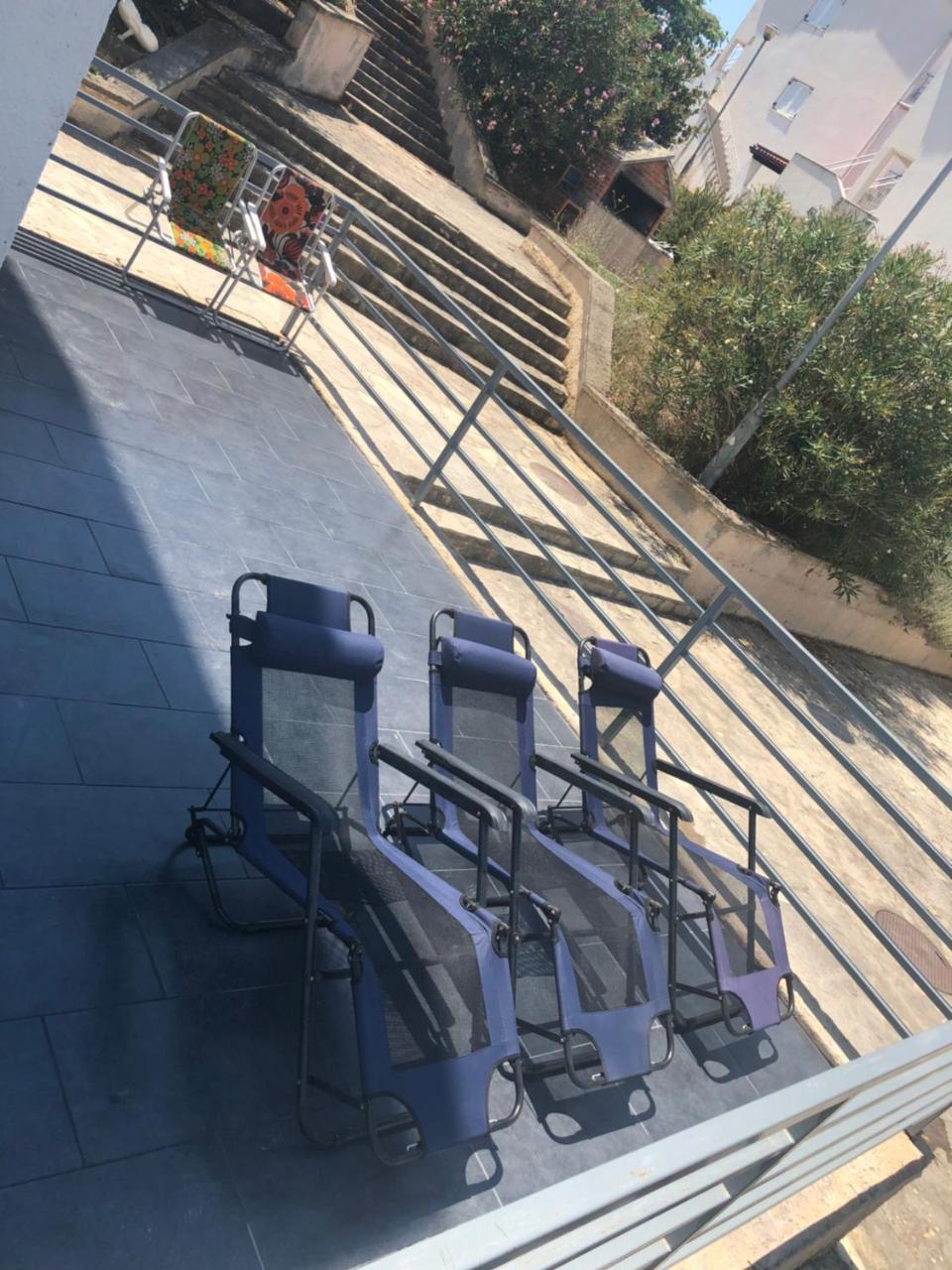 Apartman Ylli Necujam Exterior photo